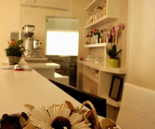 Clara Hotel 3*
