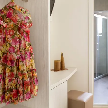 Clara Риччоне