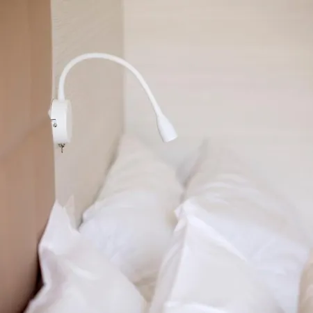 Clara Hotel 3*