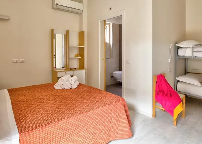 Clara Риччоне